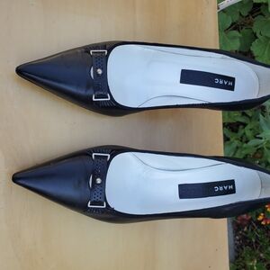 Marc Jacobs Black Pointed Toe Leather Flats